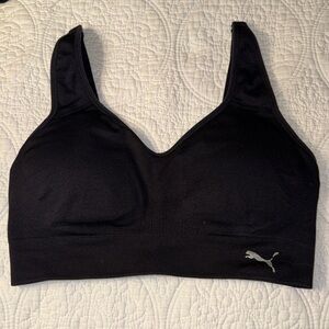 Puma Seamless Drycell Sports Bra Size M